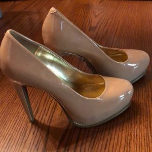 Simply Vera Vera Wang heels size 6